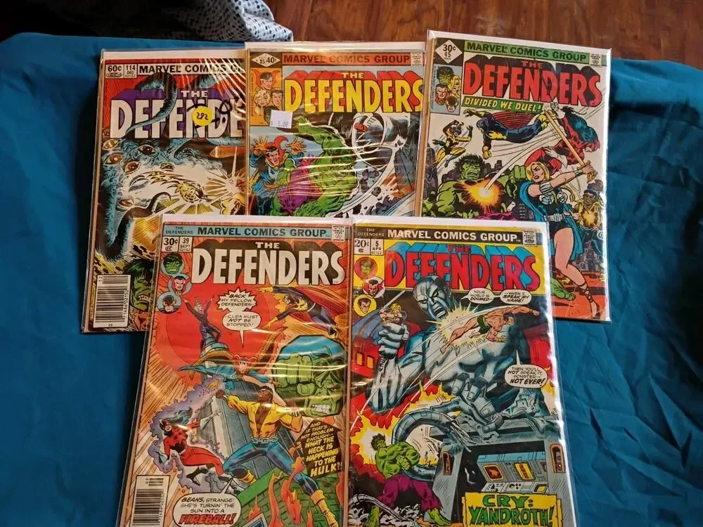 The Defenders Lot Of 5 #5,39,45,85,114 Low To Mid Grade Marvel Hulk Dr Strange